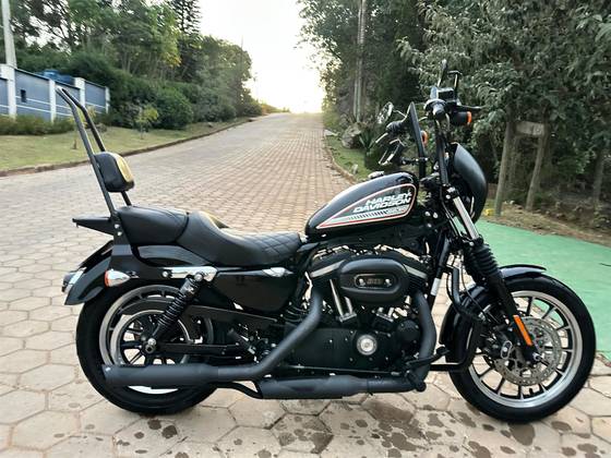 HARLEY-DAVIDSON SPORTSTER 883 ROADSTER HARLEY-DAVIDSON SPORTSTER 883 ROADSTER